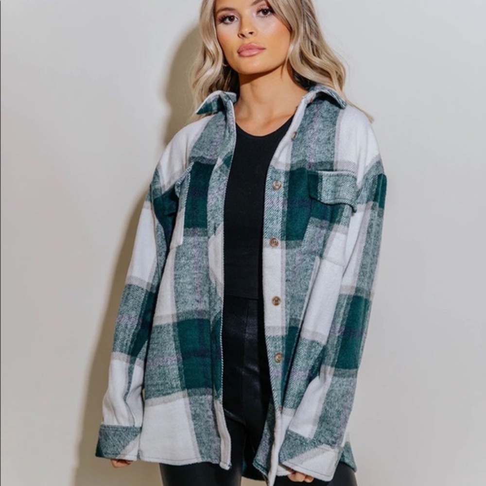 Kittenish chelsea green flannel NWOT